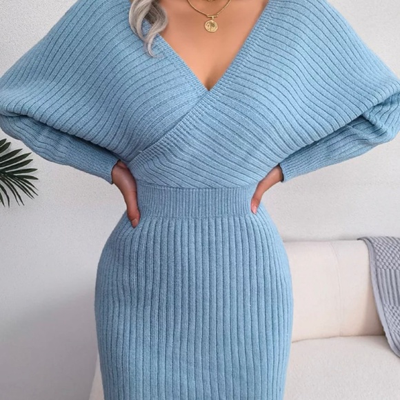 V-Neck long Sleeve knit Dress, Sweater Dress, Mini Sweater Dress Elegant Dress - Picture 2 of 5
